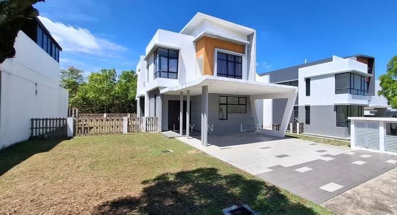 Zero-Lot Bungalow for Sale in Setia Ecohill (Semenyih) - Jesslyn Lee - Exterior - PropertyGuru.com.my