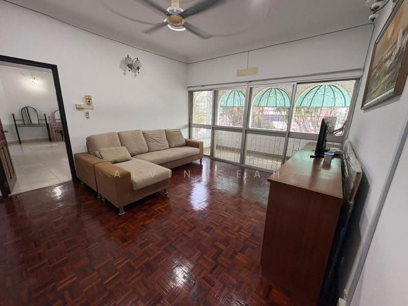 Rumah Banglo untuk Dijual di SS 3, Taman Universiti (Petaling Jaya) - Alvin Seah - Living Room - PropertyGuru.com.my