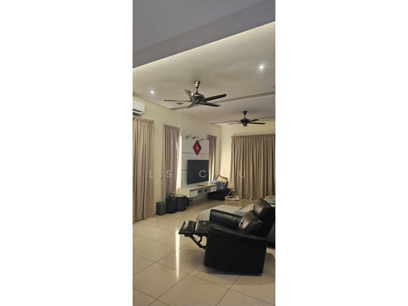 Semi-Detached House for Sale in Setia Damai (Setia Alam) - LS Chu - Living Room - PropertyGuru.com.my