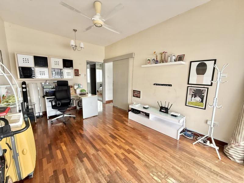 2.5-storey Terraced House for Sale in Bandar Baru Bangi (Selangor) - DJULIA JAMAL - Study - PropertyGuru.com.my