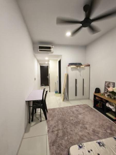 Condominium for Rent at The Valley Residences @ SkySierra - Mccoy Chung - Corridor - PropertyGuru.com.my