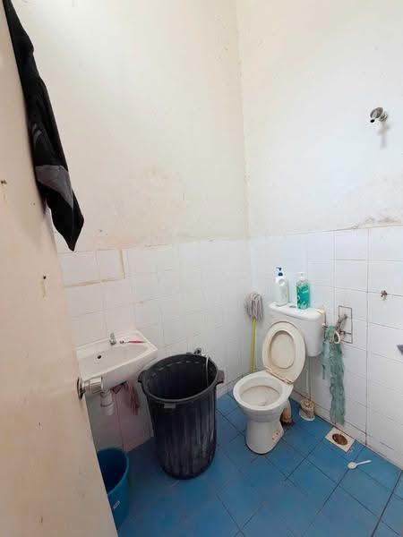 2-storey Terraced House for Sale in Saujana Puchong (Puchong) - Evan Goh - Bathroom - PropertyGuru.com.my