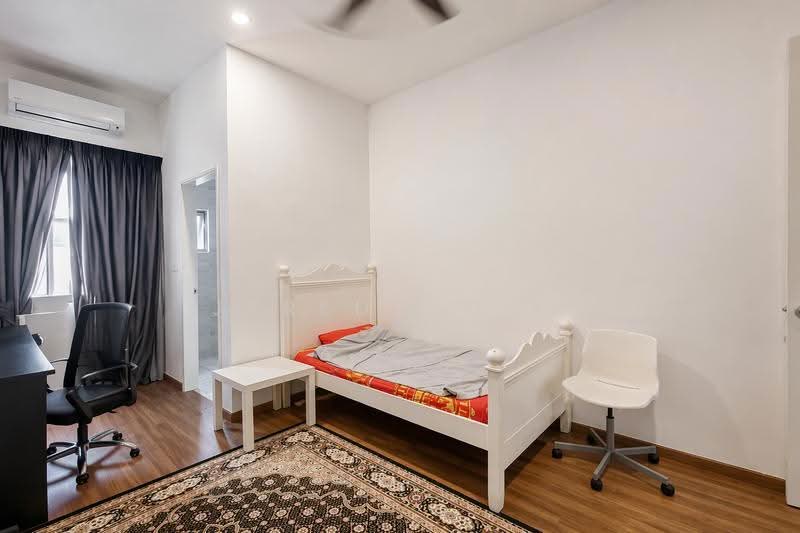 Rumah Teres 2-Tingkat untuk Dijual di Cyberjaya (Selangor) - Jared Wong - PropertyGuru.com.my