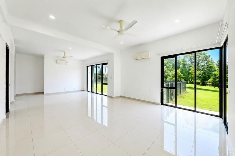 Semi-Detached House for Rent in Cyberjaya (Selangor) - Jared Wong - Living Room - PropertyGuru.com.my
