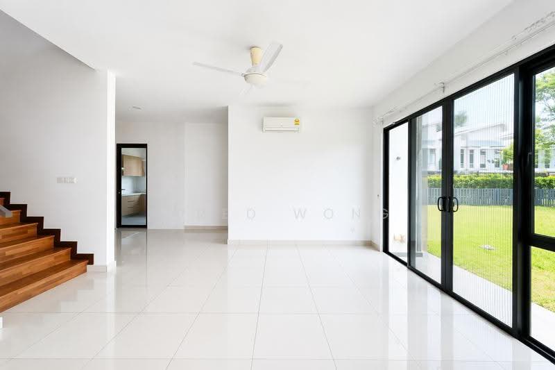 Semi-Detached House for Rent in Cyberjaya (Selangor) - Jared Wong - Living Room - PropertyGuru.com.my