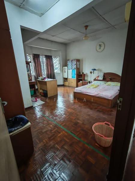 2-storey Terraced House for Sale in Taman Sentosa (Klang) - Jeff Lai - Bedroom - PropertyGuru.com.my