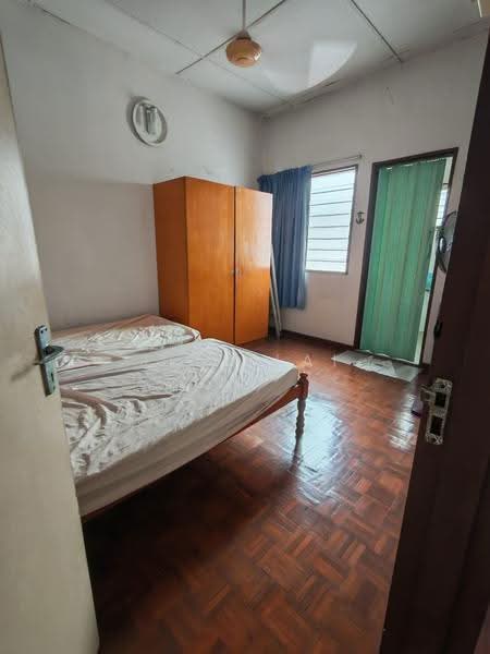 2-storey Terraced House for Sale in Taman Sentosa (Klang) - Jeff Lai - Bedroom - PropertyGuru.com.my
