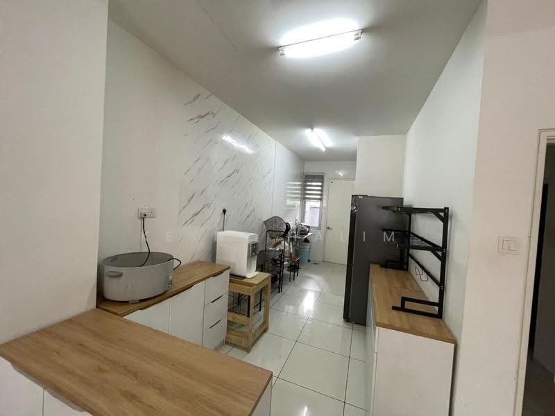 Terraced House for Rent in Seremban (Negeri Sembilan) - Keyna Halim - Kitchen - PropertyGuru.com.my