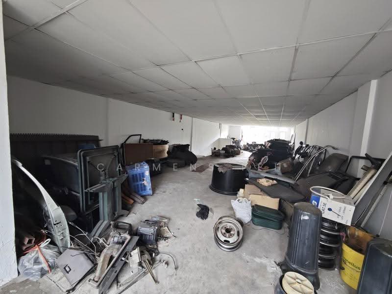 Kedai untuk Dijual di Rawang (Selangor) - Carmens Teh - Interior - PropertyGuru.com.my