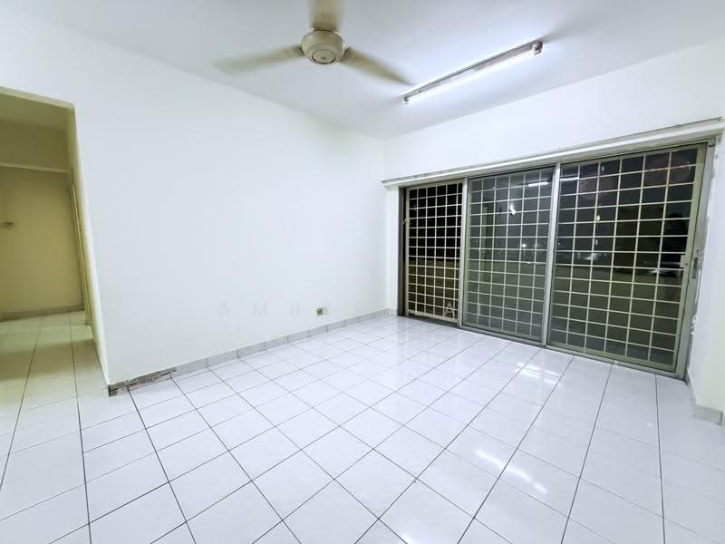 Kondominium untuk Disewa di Sri Desa - Amber Lai - Living Room - PropertyGuru.com.my