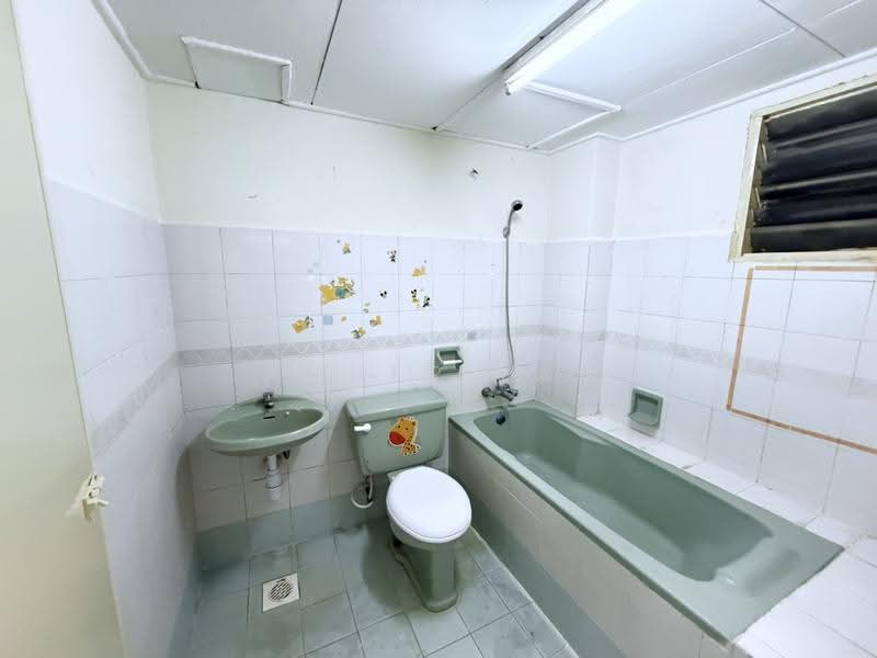 Kondominium untuk Disewa di Sri Desa - Amber Lai - Bathroom - PropertyGuru.com.my