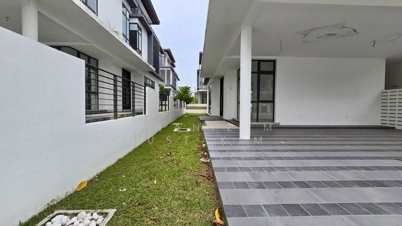 Semi-Detached House for Sale in Presint 12 (Putrajaya) - Johanizam Mustakim - Exterior - PropertyGuru.com.my
