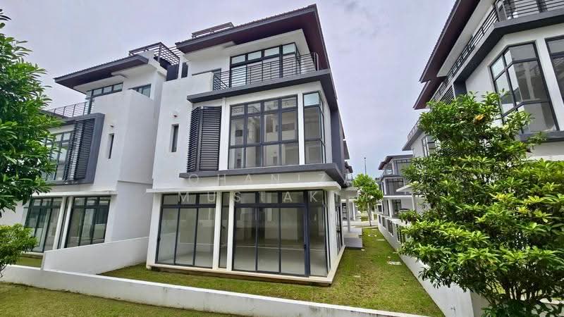 Semi-Detached House for Sale in Presint 12 (Putrajaya) - Johanizam Mustakim - Exterior - PropertyGuru.com.my
