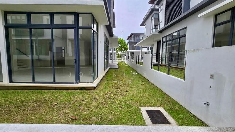 Semi-Detached House for Sale in Presint 12 (Putrajaya) - Johanizam Mustakim - Exterior - PropertyGuru.com.my