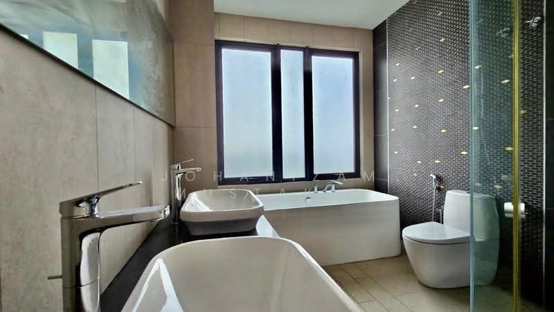 Semi-Detached House for Sale in Presint 12 (Putrajaya) - Johanizam Mustakim - Bathroom - PropertyGuru.com.my