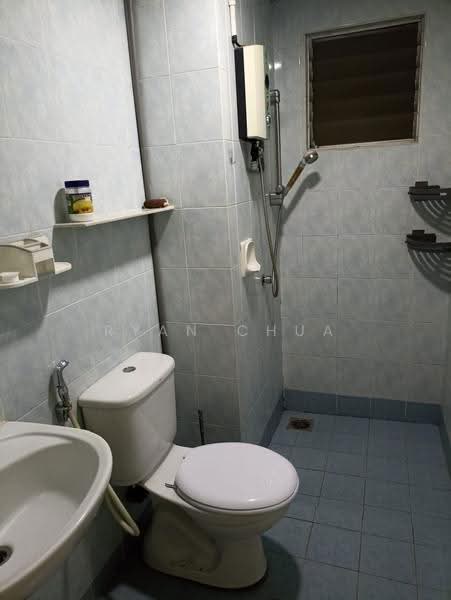 Kondominium untuk Disewa di D'Aman Ria Condominium - Ryan Chua - Bathroom - PropertyGuru.com.my