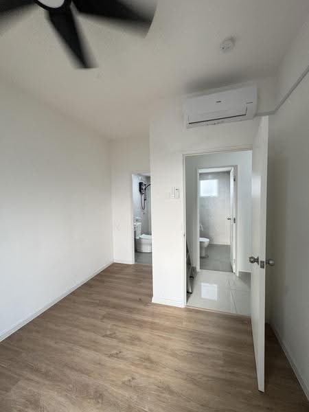 Kondominium untuk Disewa di Pitta Residensi - Kenji Lau - Bathroom - PropertyGuru.com.my