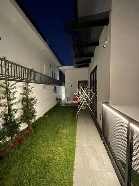 Rumah Berkembar untuk Dijual di Seremban (Negeri Sembilan) - Marcus Yeow - Exterior - PropertyGuru.com.my