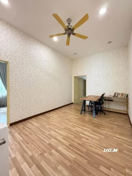 Cluster House for Sale in Canary Garden (Klang) - KH Chong - Study - PropertyGuru.com.my