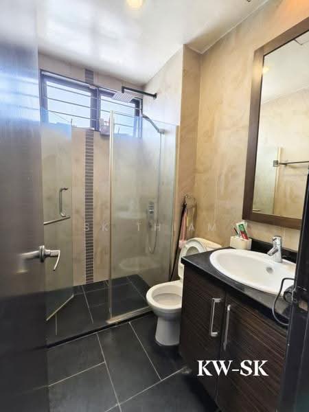 2-storey Terraced House for Sale in Kemuning Utama (Shah Alam) - SK Thiam - Bathroom - PropertyGuru.com.my