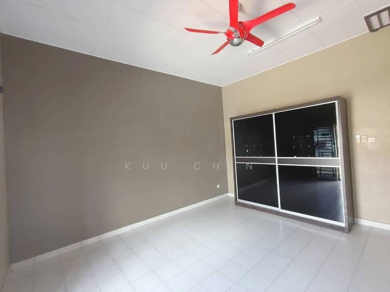 Rumah Teres 2-Tingkat untuk Dijual di Bandar Putra Kulai (Kulai) - Kuu Chin - Interior - PropertyGuru.com.my