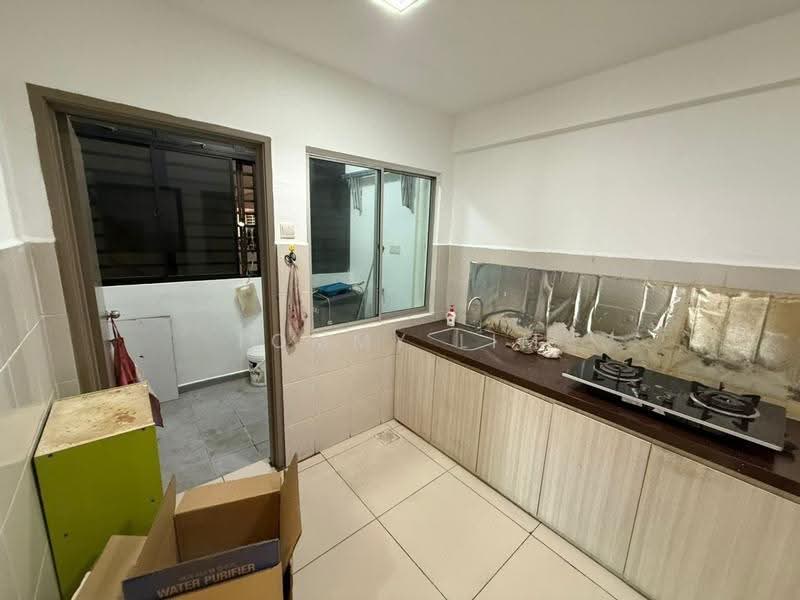 Apartment for Rent at Zennith Suites (Pangsapuri Kebun Teh) - Tommy Lim - Kitchen - PropertyGuru.com.my