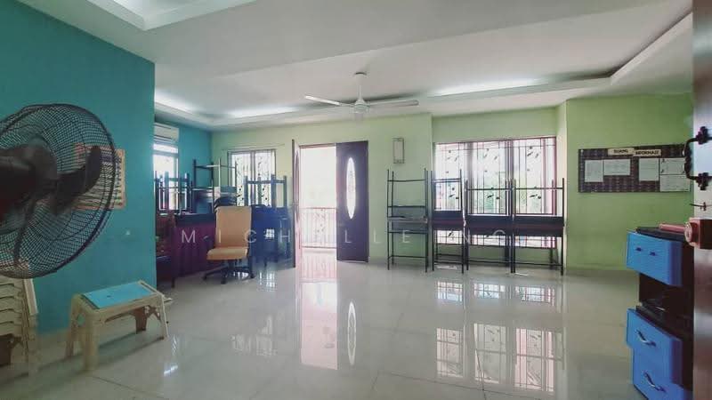 2-storey Terraced House for Sale in Bangi (Selangor) - Michelle Ng - Living Room - PropertyGuru.com.my