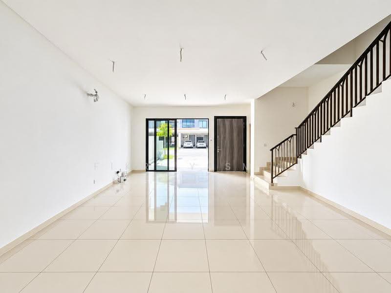 Rumah Teres 2-Tingkat untuk Dijual di Sepang (Selangor) - Fikri Yasmin - Living Room - PropertyGuru.com.my