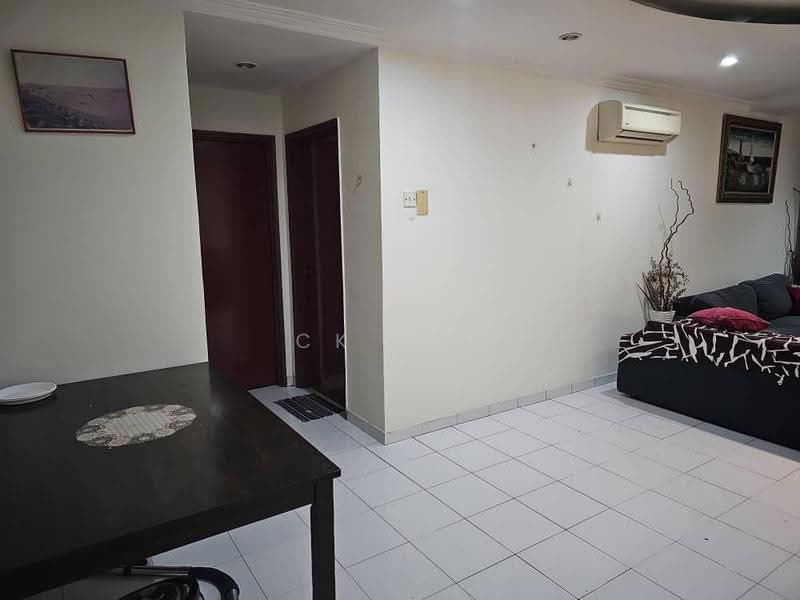 Condominium for Rent at Platinum Lake PV 16 - CK Lee - Living Room - PropertyGuru.com.my