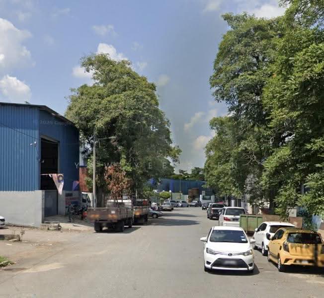 Kilang untuk Disewa di Taman Desa Cemerlang (Ulu Tiram) - Yaw Yee Shen - PropertyGuru.com.my