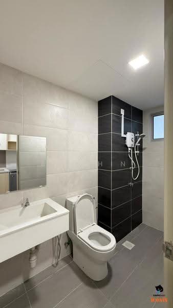 Pangsapuri untuk Disewa di Vista Harmoni - ANie Hin - Bathroom - PropertyGuru.com.my