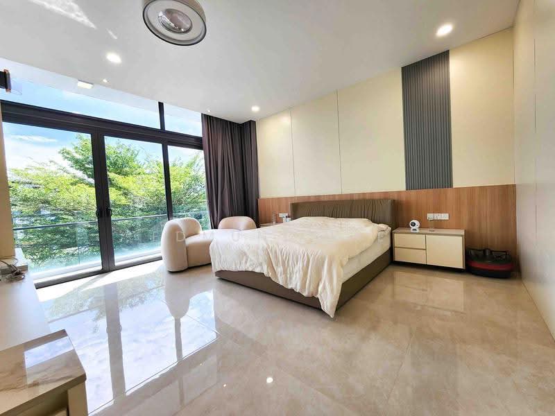 Semi-Detached House for Sale in Lake Fields (Sungai Besi) - Edmund Lee - Bedroom - PropertyGuru.com.my