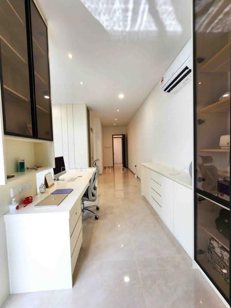 Semi-Detached House for Sale in Lake Fields (Sungai Besi) - Edmund Lee - Study - PropertyGuru.com.my