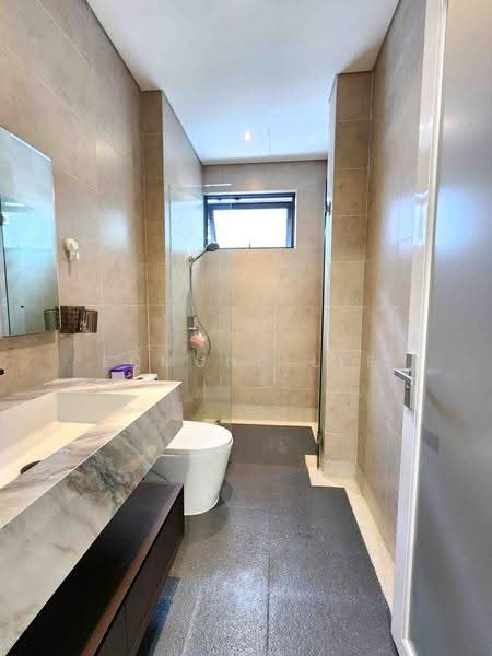 Semi-Detached House for Sale in Lake Fields (Sungai Besi) - Edmund Lee - Bathroom - PropertyGuru.com.my