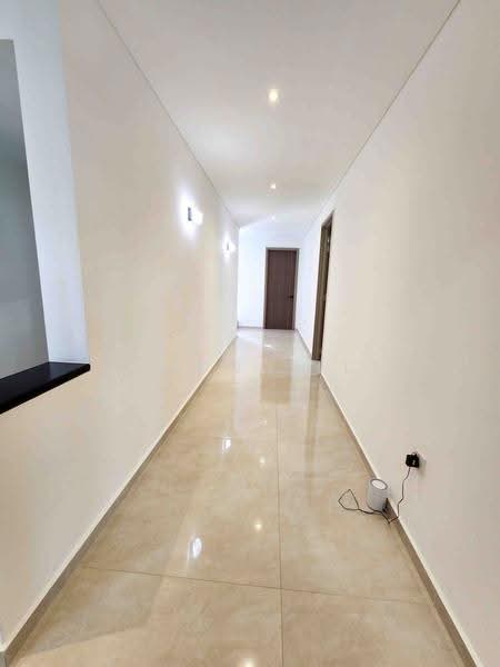 Semi-Detached House for Sale in Lake Fields (Sungai Besi) - Edmund Lee - Corridor - PropertyGuru.com.my