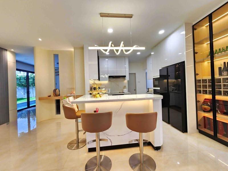 Semi-Detached House for Sale in Lake Fields (Sungai Besi) - Edmund Lee - Kitchen - PropertyGuru.com.my