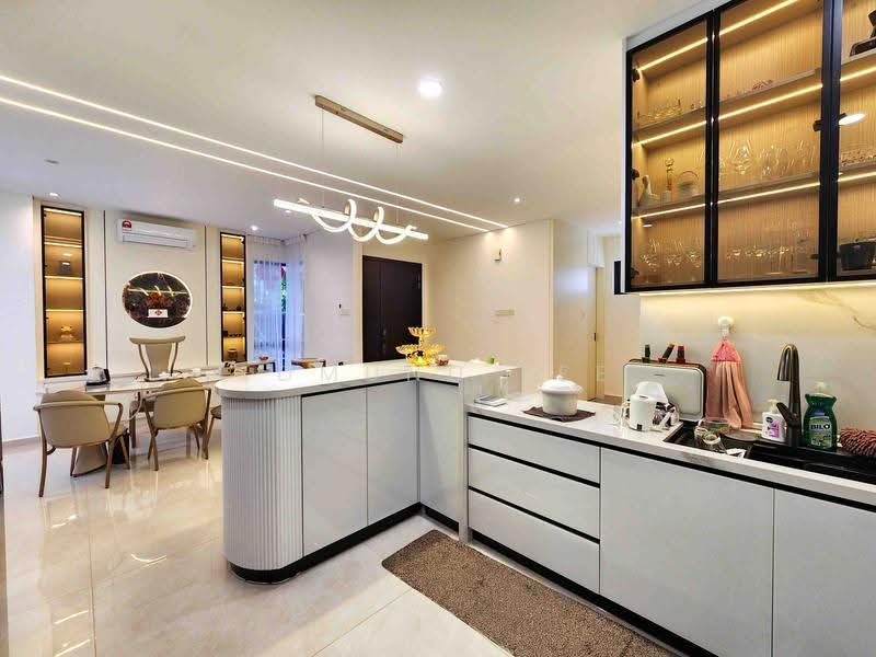 Semi-Detached House for Sale in Lake Fields (Sungai Besi) - Edmund Lee - Kitchen - PropertyGuru.com.my