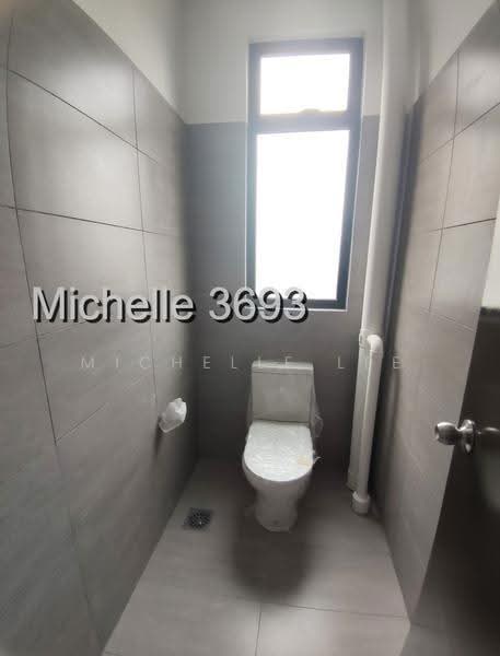 Shop / Office for Rent in Telok Panglima Garang (Selangor) - Michelle Lee - Bathroom - PropertyGuru.com.my