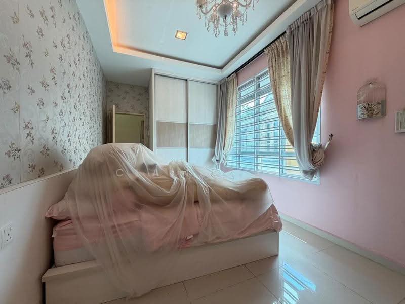 Semi-Detached House for Sale in Taman Kulai Utama (Kulai) - Claire Lai - Bedroom - PropertyGuru.com.my