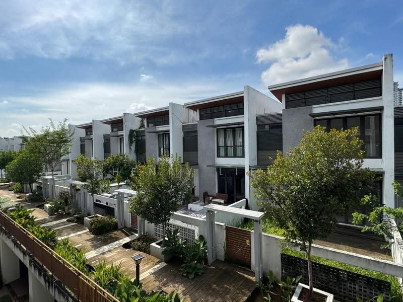 Rumah Teres 3-Tingkat untuk Disewa di Cyberjaya (Selangor) - Henry Liew - Exterior - PropertyGuru.com.my