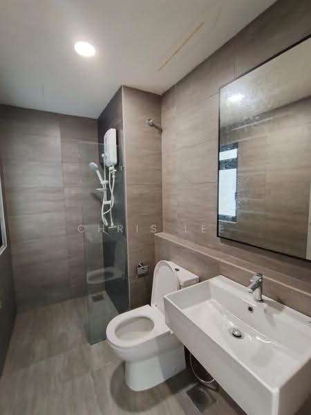 Service Residence for Rent at Maya Bay Residences @ Gamuda Cove - Chris Lee - Bathroom - PropertyGuru.com.my