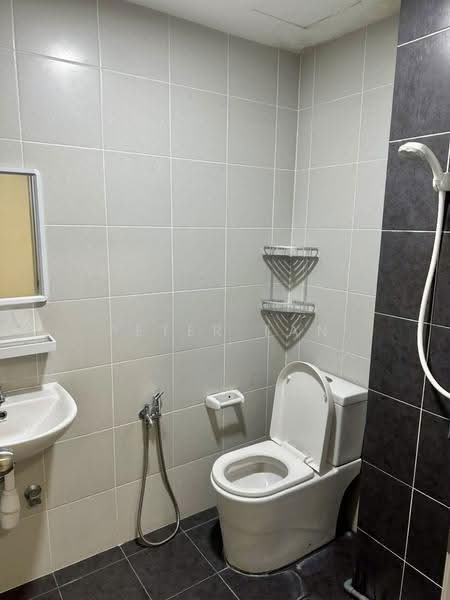 Apartment for Rent at D'Cerrum Apartment - Peter Tan - Bathroom - PropertyGuru.com.my