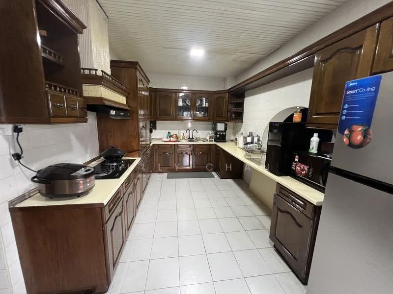 Bungalow House for Sale in Taman Bukit Kajang Baru (Kajang) - Billy Chan - Kitchen - PropertyGuru.com.my