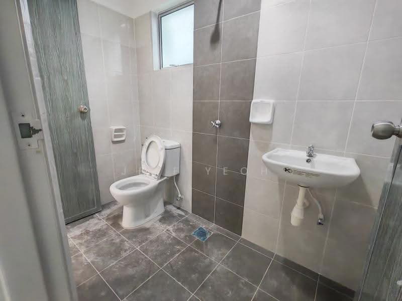 2-storey Terraced House for Rent in Alor Gajah (Melaka) - Jeff Yeoh - Bathroom - PropertyGuru.com.my