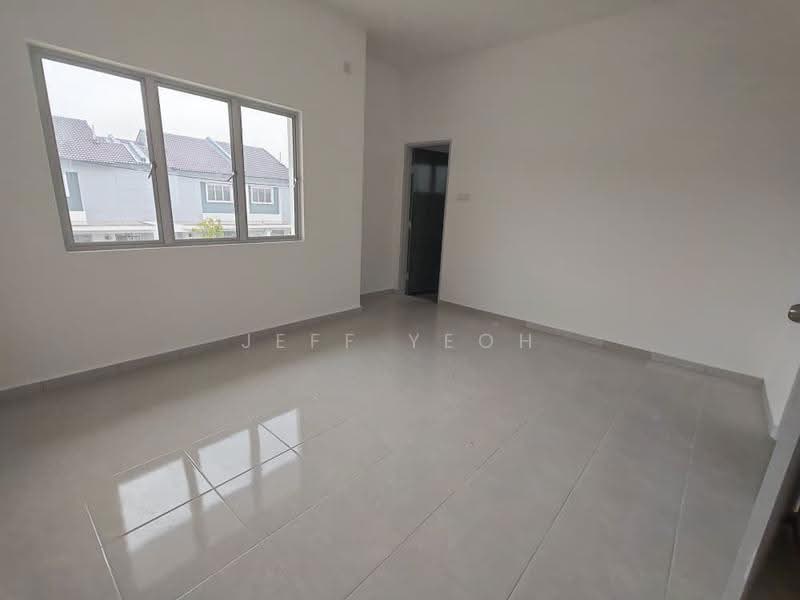 2-storey Terraced House for Rent in Alor Gajah (Melaka) - Jeff Yeoh - Living Room - PropertyGuru.com.my