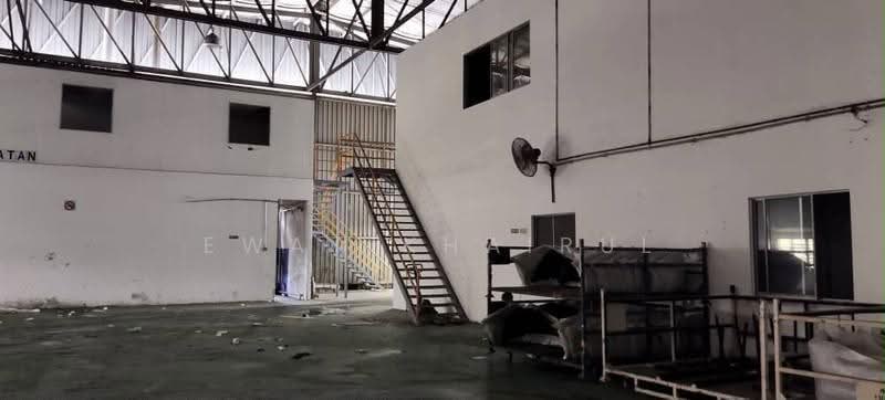 Gudang untuk Dijual di Seksyen 27 (Shah Alam) - Ewat Khairul - Interior - PropertyGuru.com.my