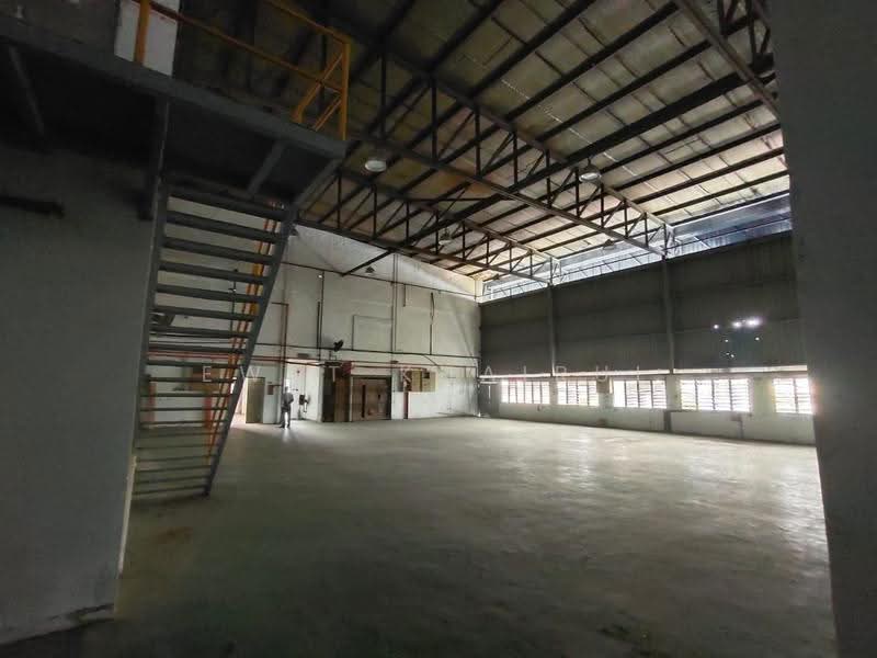 Gudang untuk Dijual di Seksyen 27 (Shah Alam) - Ewat Khairul - Interior - PropertyGuru.com.my