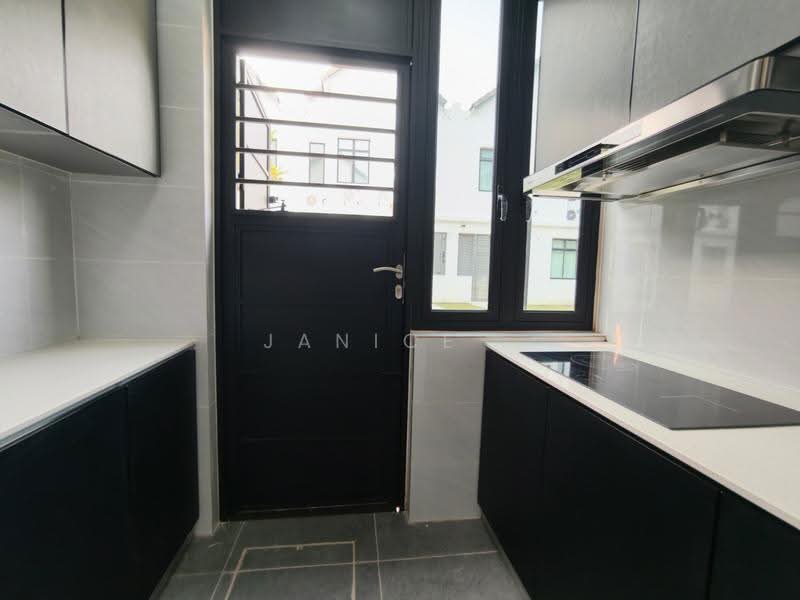 2-storey Terraced House for Sale in Setia Eco Gardens (Gelang Patah) - Janice . - Kitchen - PropertyGuru.com.my