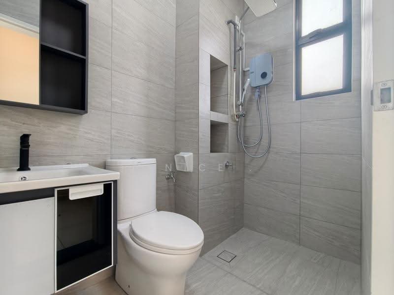 2-storey Terraced House for Sale in Setia Eco Gardens (Gelang Patah) - Janice . - Bathroom - PropertyGuru.com.my