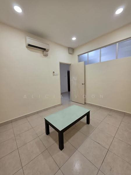 2-storey Terraced House for Rent in Taman Bestari Indah (Ulu Tiram) - Alicia Voon - Living Room - PropertyGuru.com.my